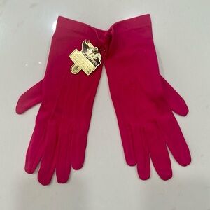 1960s vintage gloves - Carmine red